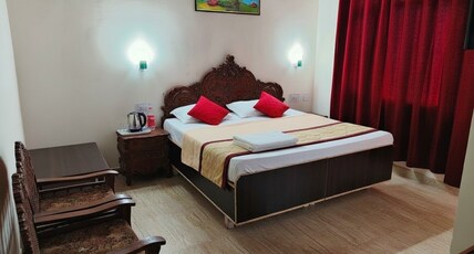 The Eminence Resort and Gym Room Type - Hill View Standard Dobule Bed Room