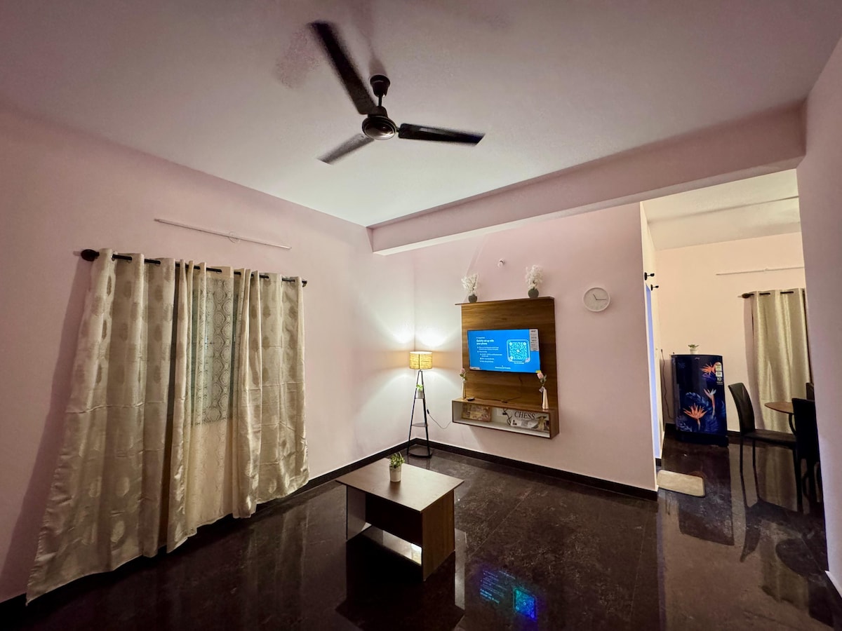 1BHK Premium Luna The COVE by Butterfly - Tap to explore photos