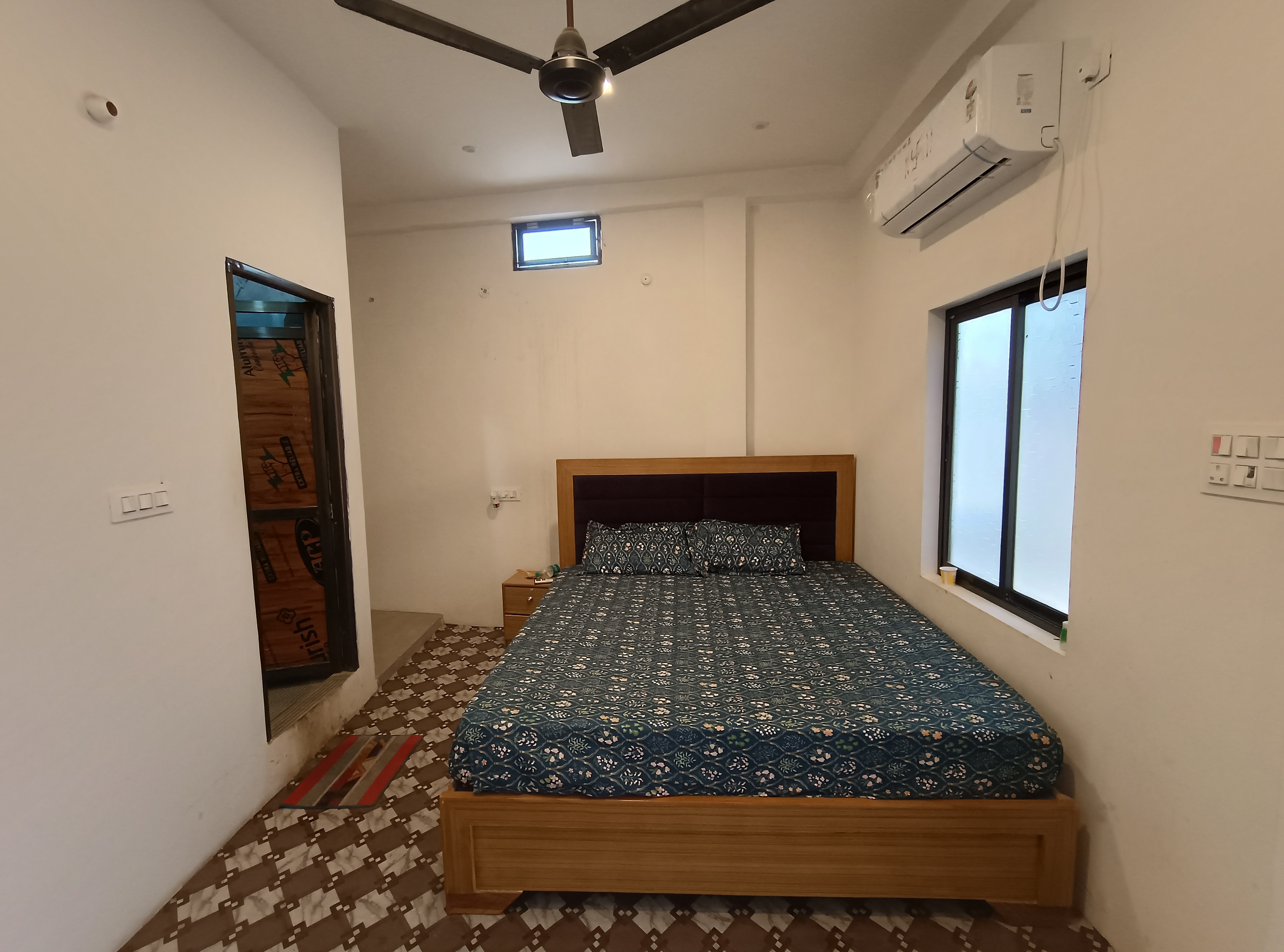 THE AYODHYA EXPRESS INN - Tap to explore photos