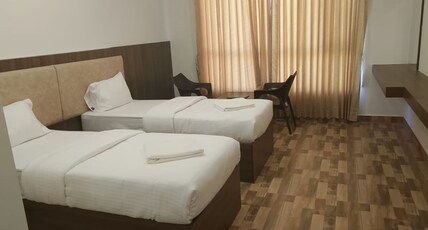 R2B(Rayan Ram Bhavan) Grand restaurant and rooms Room Type - PREMIUM AC TWIN BED