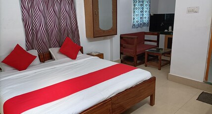 LAXMINARAYAN RESIDENCY Room Type - Non AC Double Bedded