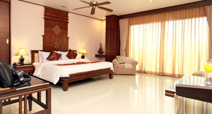 Pattaya Loft managed by Loft Group Room Type - Superior Deluxe City View with Balcony