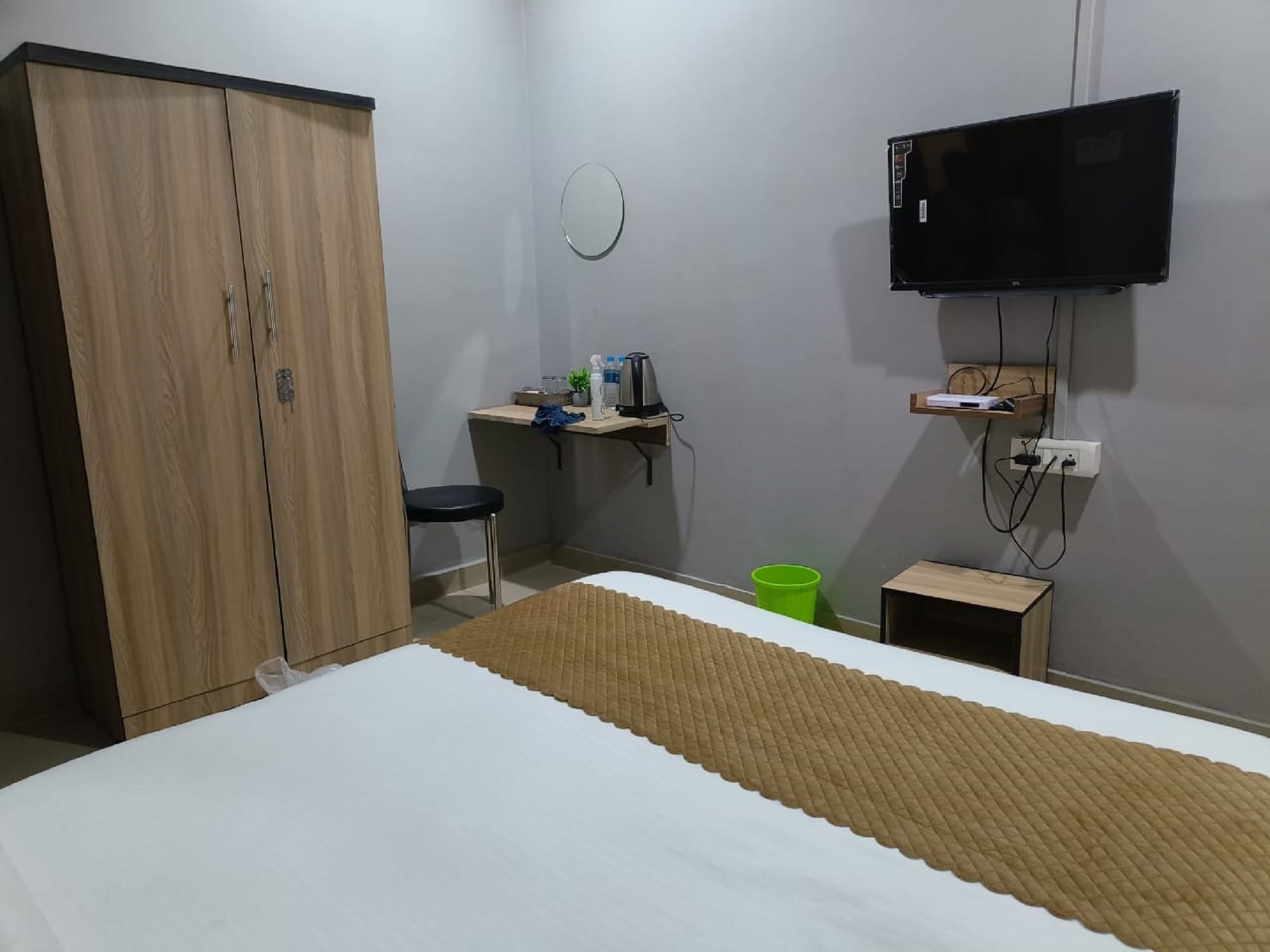 Hotel Pohor Regency -10 minutes travel to Kamakhya Temple - Tap to explore photos