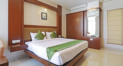 Treebo Akshaya Bull Temple Room Type - Deluxe Room