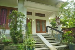 A.R Homestay