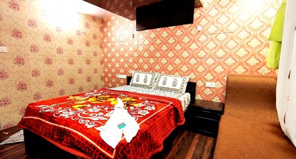 Gonavi houseboat Room Type - Bedroom 2