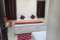 Godavari Lodge