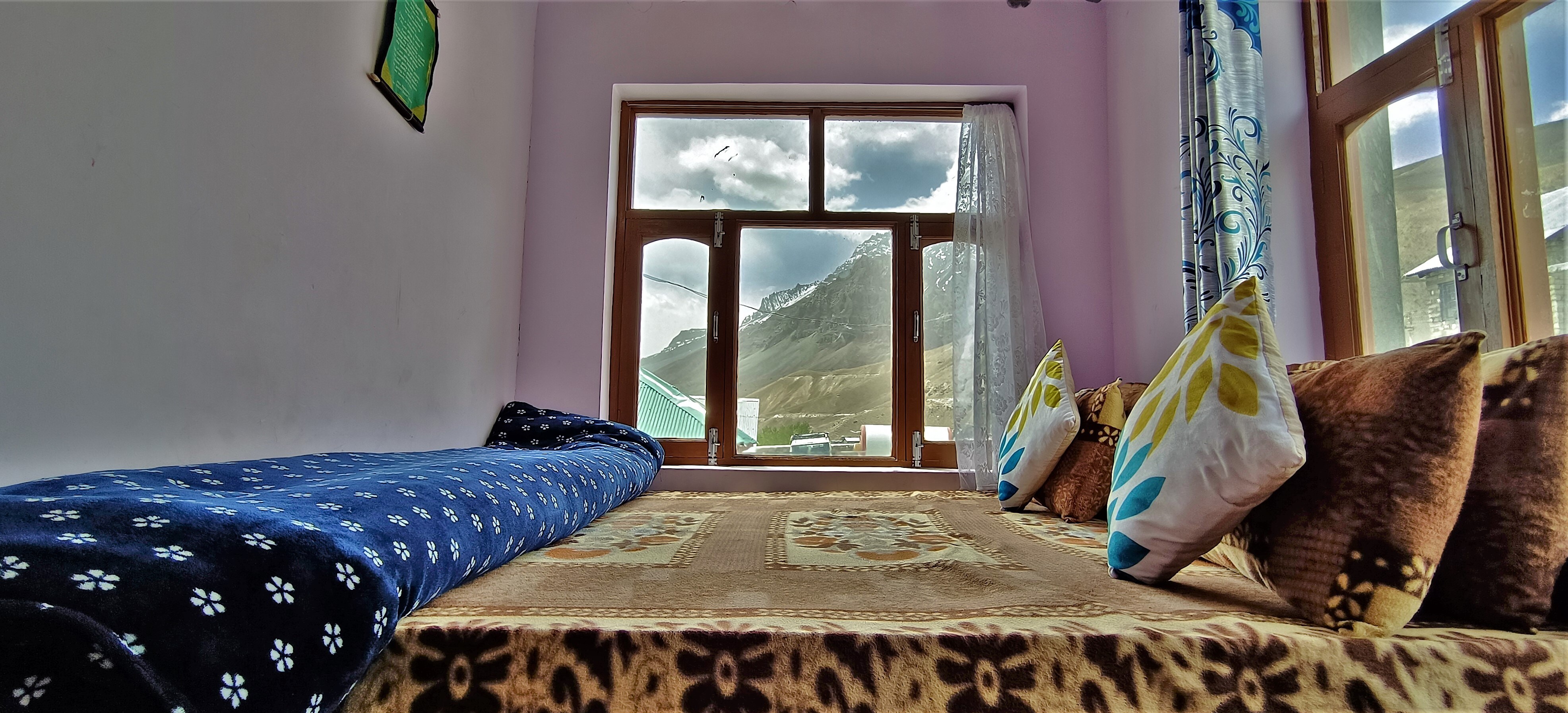 Pelyang Homestay | Rooms & Guided Treks - Tap to explore photos