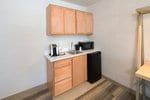 Holiday Inn Express Rochester Hills - Tap to explore photos