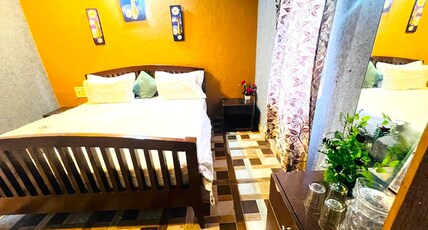 Hotel Sanand Heritage @Nakki Lake Room Type - Deluxe Non Ac Room