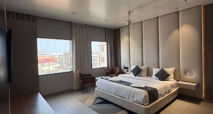 Hotel Shivruun Room Type - Super Deluxe Room