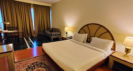 Tuli International Room Type - Standard A.C Room