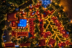 Leoney Resort