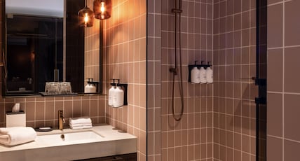 InterContinental Sorrento Mornington Peninsula, An IHG Hotel Room Type - 1 King Cosy Heritage Wing