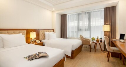Paris Deli Danang Beach Hotel Room Type - Superior Twin Room