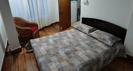 Darjeeling Mountain Homestay Room Type - Bedroom 1 saipatri