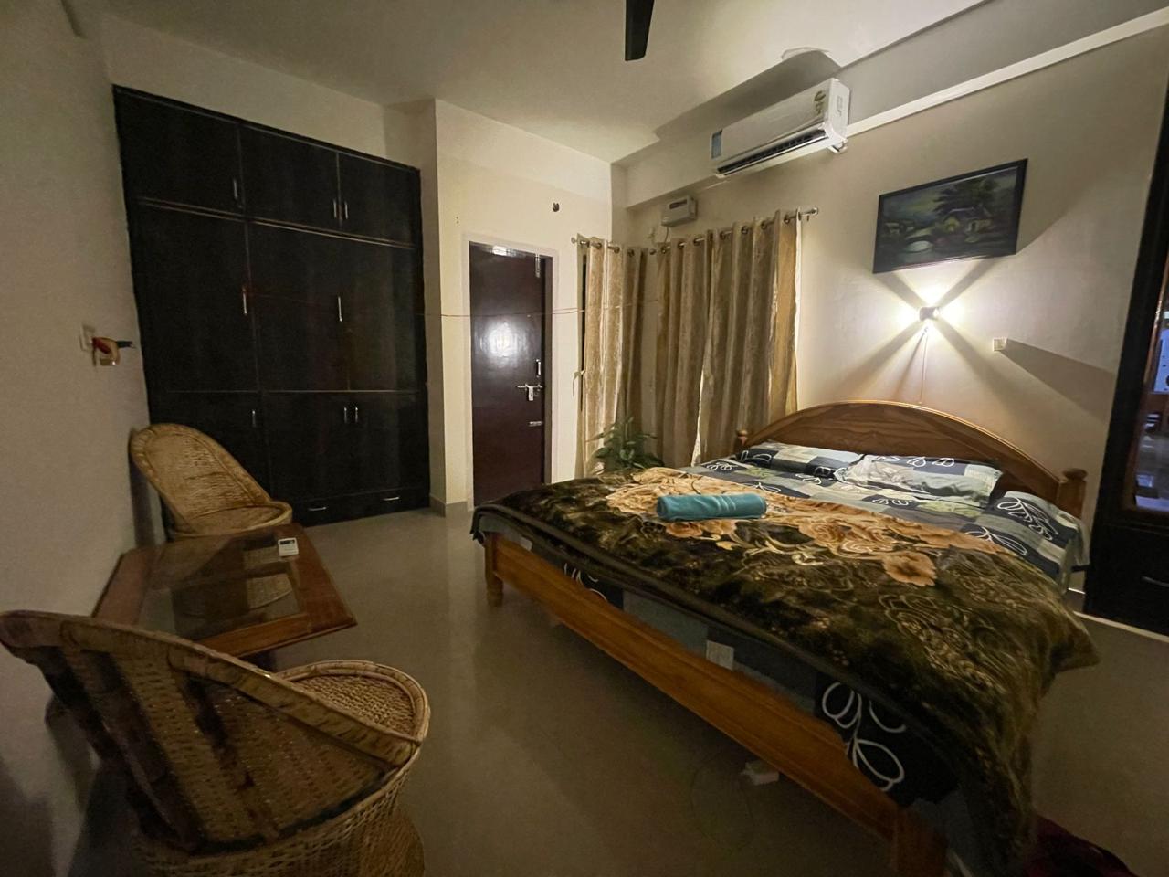 EKO HOMES | 5Min Walk from Apollo Hospital - Tap to explore photos