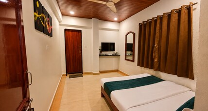 Hotel New Mamta by Sunshin Hoteliers | 350 Metres from Nakki Lake Room Type - Cozy Ac Room