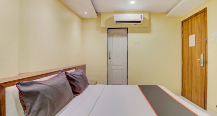 Hotel O Address Inn Room Type - Classic