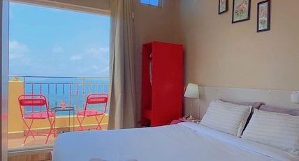 Aizawl Guest House Room Type - PANORAMA KING ROOM WITH BALCONY