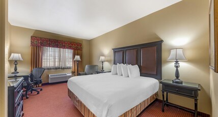 Best Western San Isidro Inn Room Type - 1 King Bed, Mobility Accessible, Bathtub, Non-Smoking, Full Breakfast