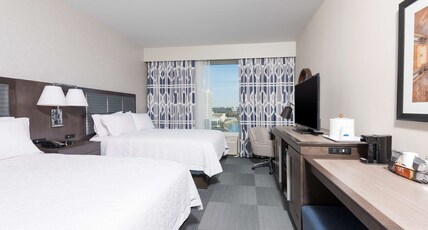 Hampton Inn & Suites Indianapolis/keystone, IN Room Type - 2 QNS HEARING ACC NOSMOK