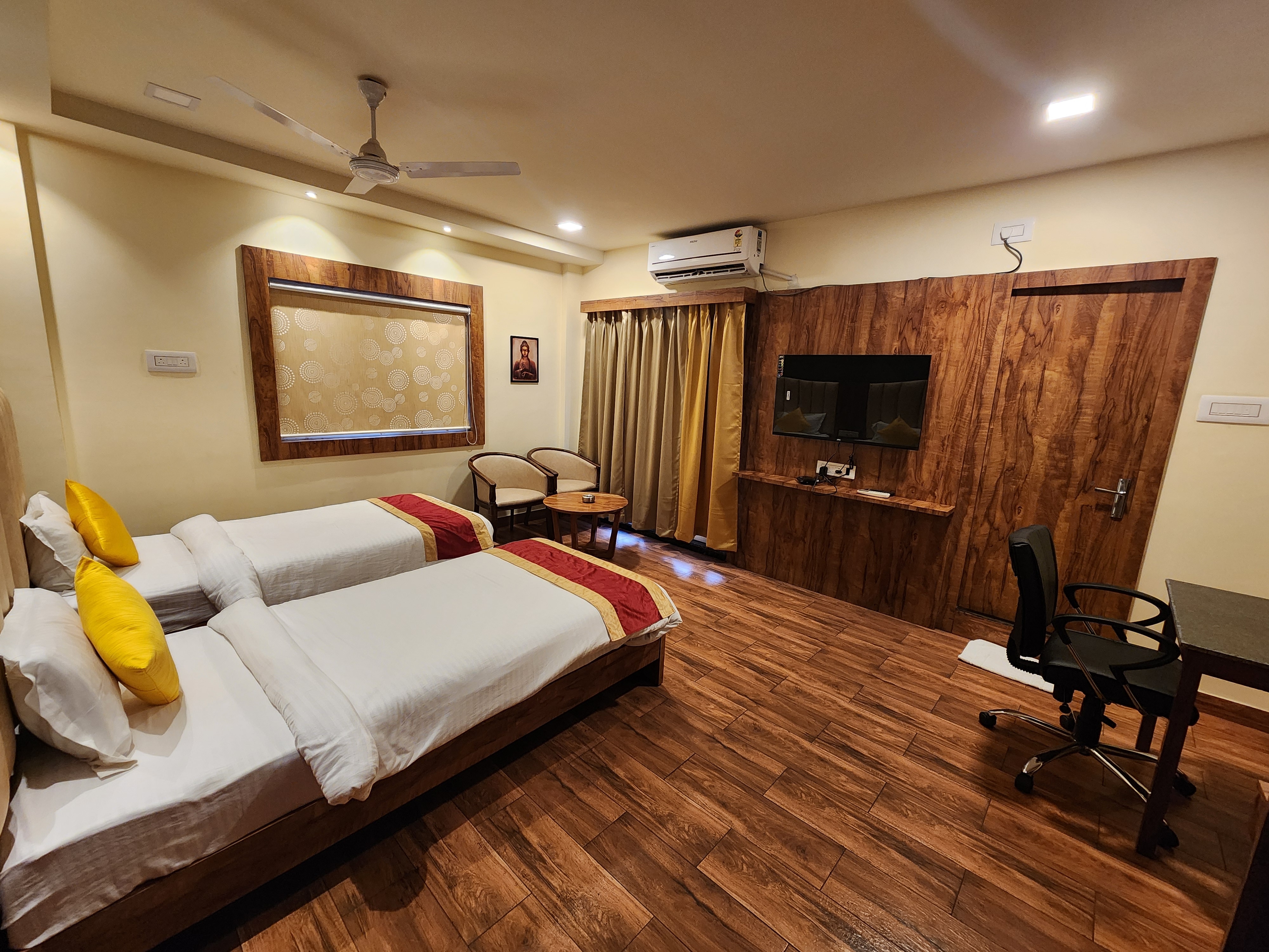 Hotel Dreams Inn and Resort Kharagpur - Tap to explore photos