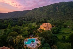 Dev Bagh Luxurious Private Suites