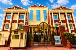 Hotel Cymbal (Sector 31 Gurgaon)