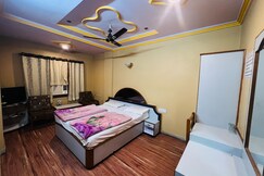 Photos of Hotel surya