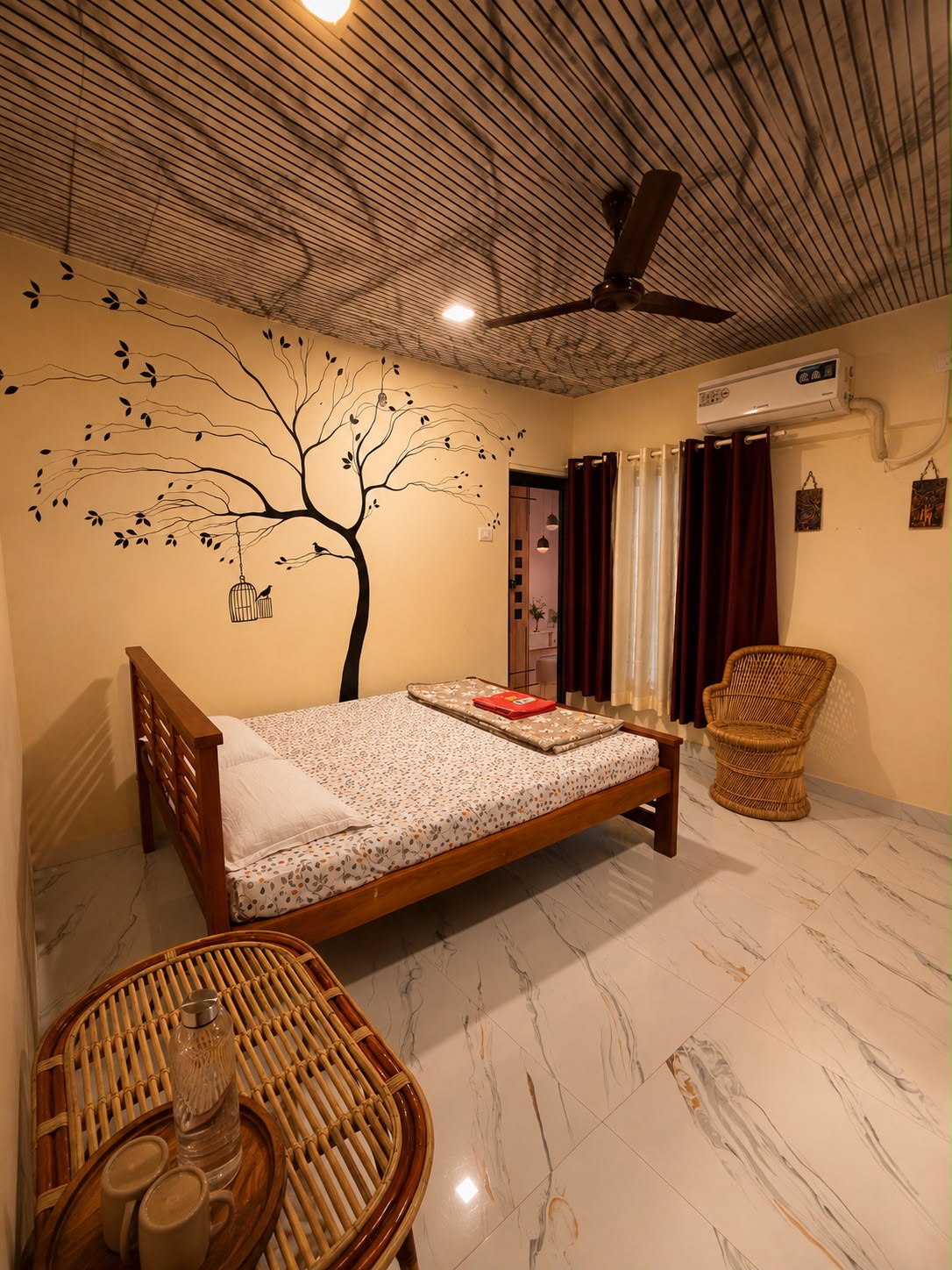 Richard's Homestay- Classy AC Rooms - Tap to explore photos