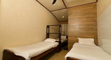 Baba Tourist Lodge Room Type - 105