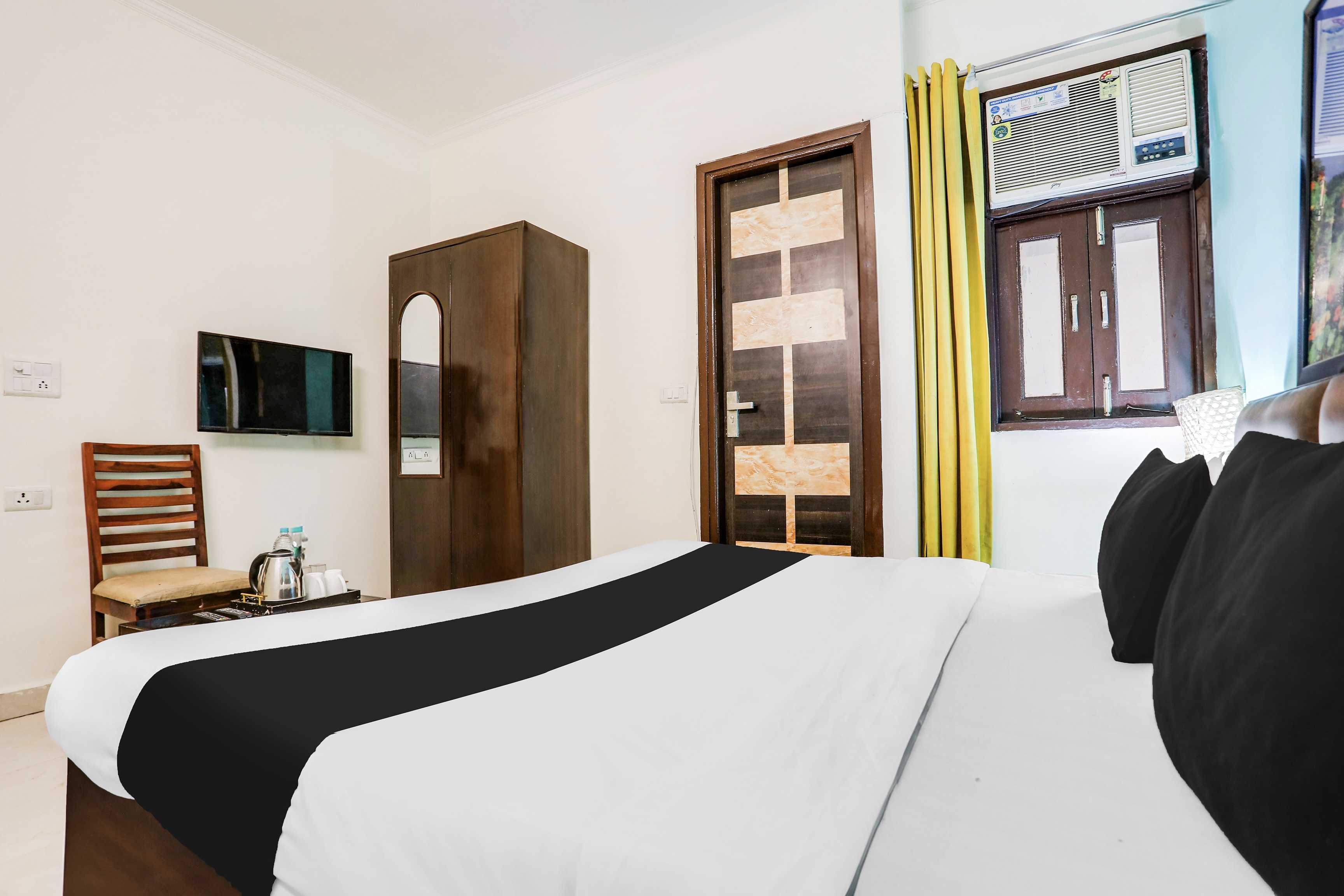 Super Townhouse Super Anmol Residency - Tap to explore photos