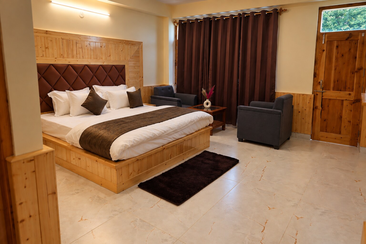 Echo Homestay - Tap to explore photos