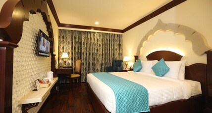 Comfort Inn Sapphire by Eastlynn Collections Room Type - Deluxe room with Double Bed