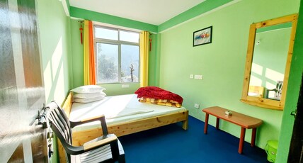 Neoravalley Homestay, Lava Room Type - Rachela Peak View Deluxe Room (101)