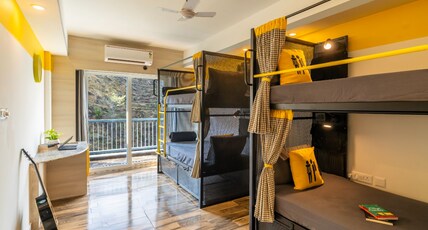 The Hosteller Bam Rishikesh Room Type - Bed in 4 Bed Mixed Dormitory with Balcony and Valley View