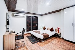 Kings Court Hotel Near Pitampura & NSP