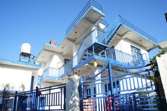 Keori River View 2BR Cottage By Homeyhuts