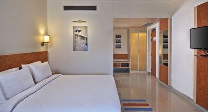 Nirwana Hometel - A Sarovar Hotel, Jaipur Room Type - Studio Room City View
