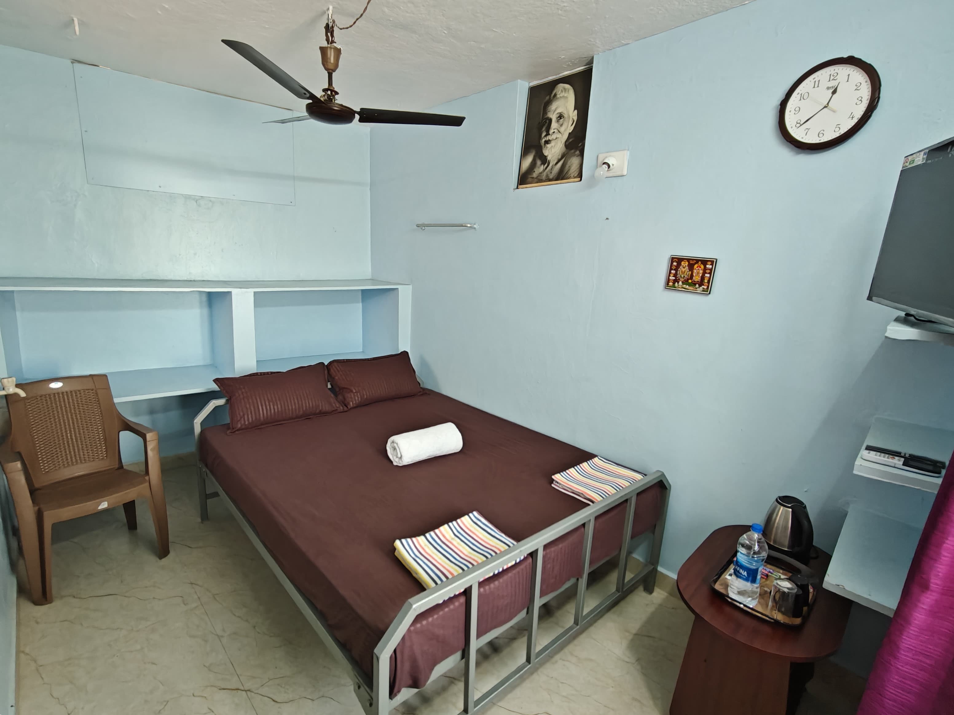 Aalaya Homestay - Tap to explore photos