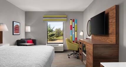 Hampton Inn by Hilton Chicopee/Springfield Room Type - KING STANDARD NON SMOKING