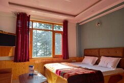 Kufri Mount Stay | Rooms & Kitchen