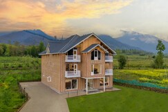 Address of Royal Cliff Resort -Luxury in Nature's Lap