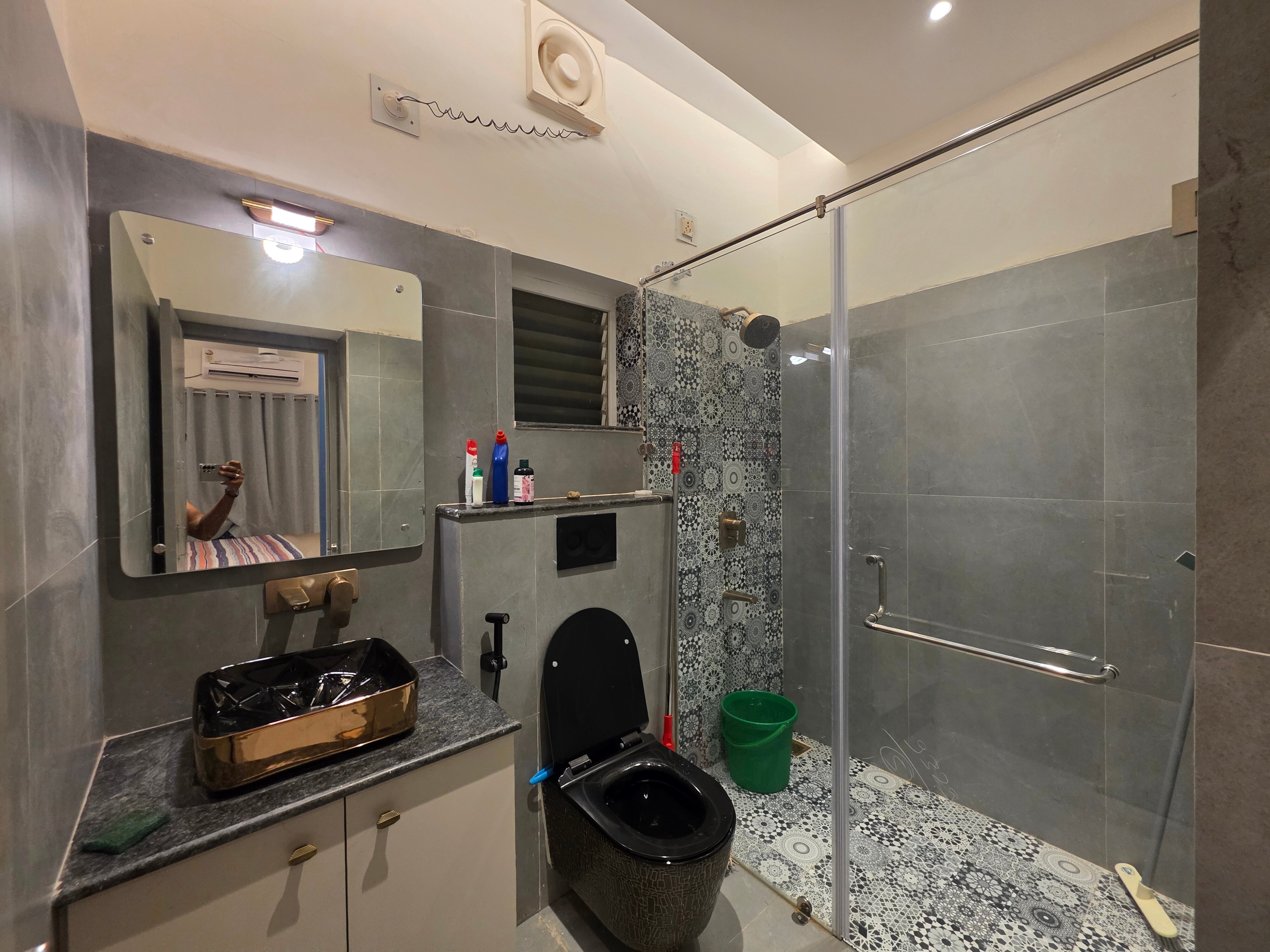 Nupur Hydeout - Tap to explore photos