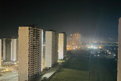 MM Apartment l Omaxe The Lake