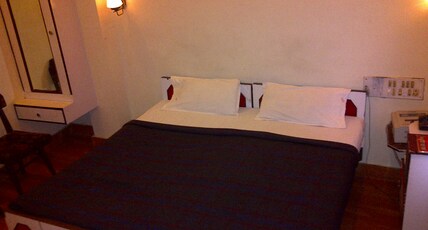 Blue Diamond Room Type - AC Double