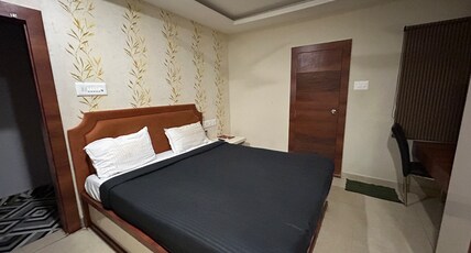 APPLE  RESORT, Khallikot Room Type - AC Room