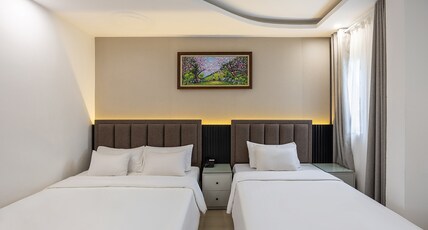 A25 Premium Hotel - 65G Nguyen Thai Hoc Room Type - Family