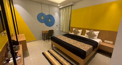 Shalom Backpackers Jaipur | Rooms & Dorms Room Type - Deluxe Double Room